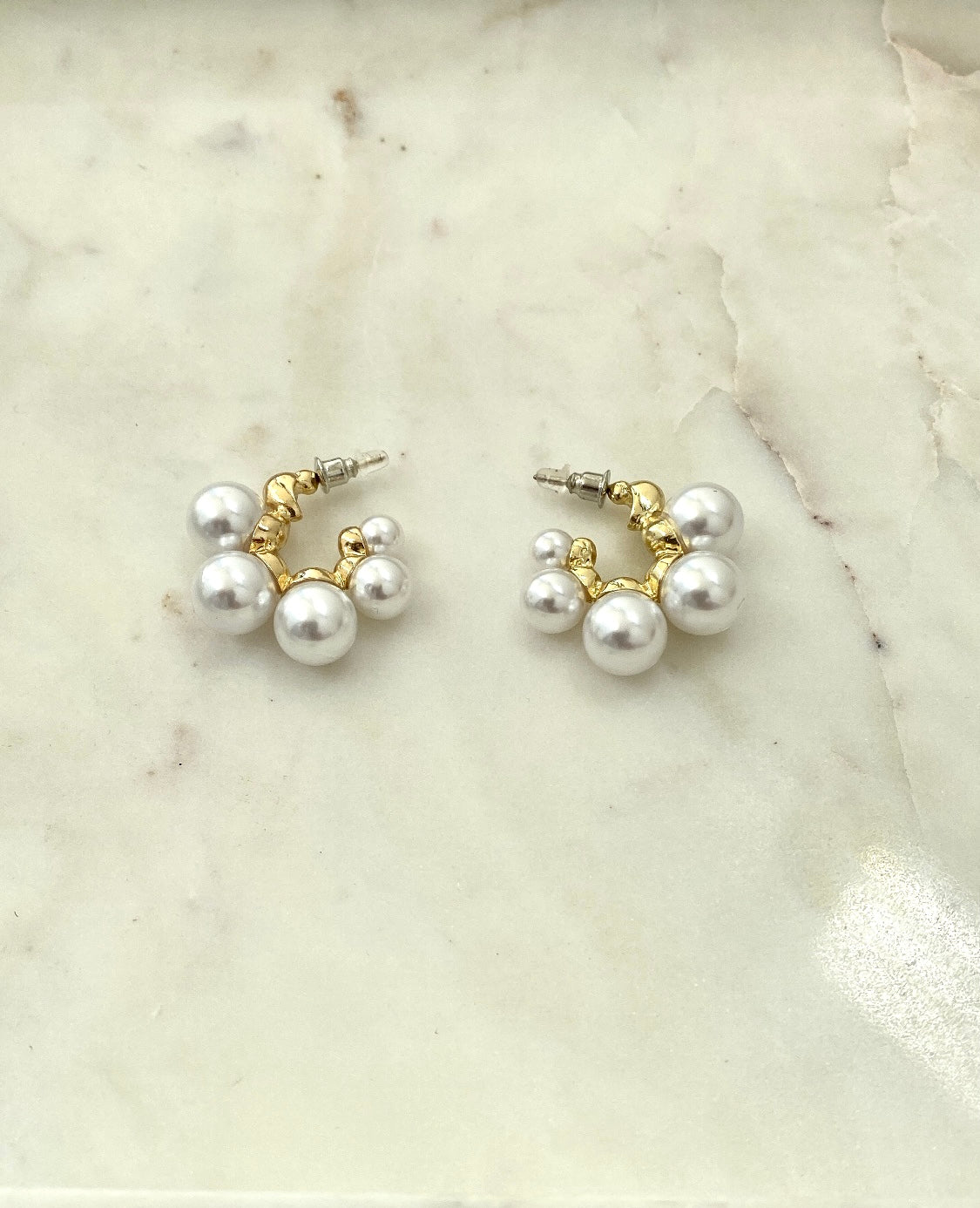 Hamptons Pearl Hoop Earring