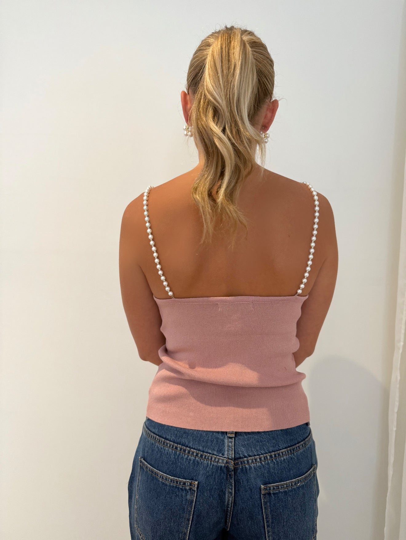 Manhattan Pearl Singlet